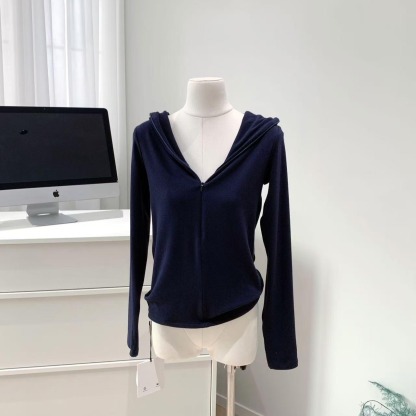 Classic re-release in new colors: Casual hooded sweatshirt with half-zip, stretchy slim-fit top