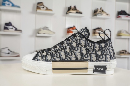 Dior B23 迪奧“CD重影”系列
貨號: 3SN272ZIR16536
尺碼：38 39 40 41 42 43 44 45