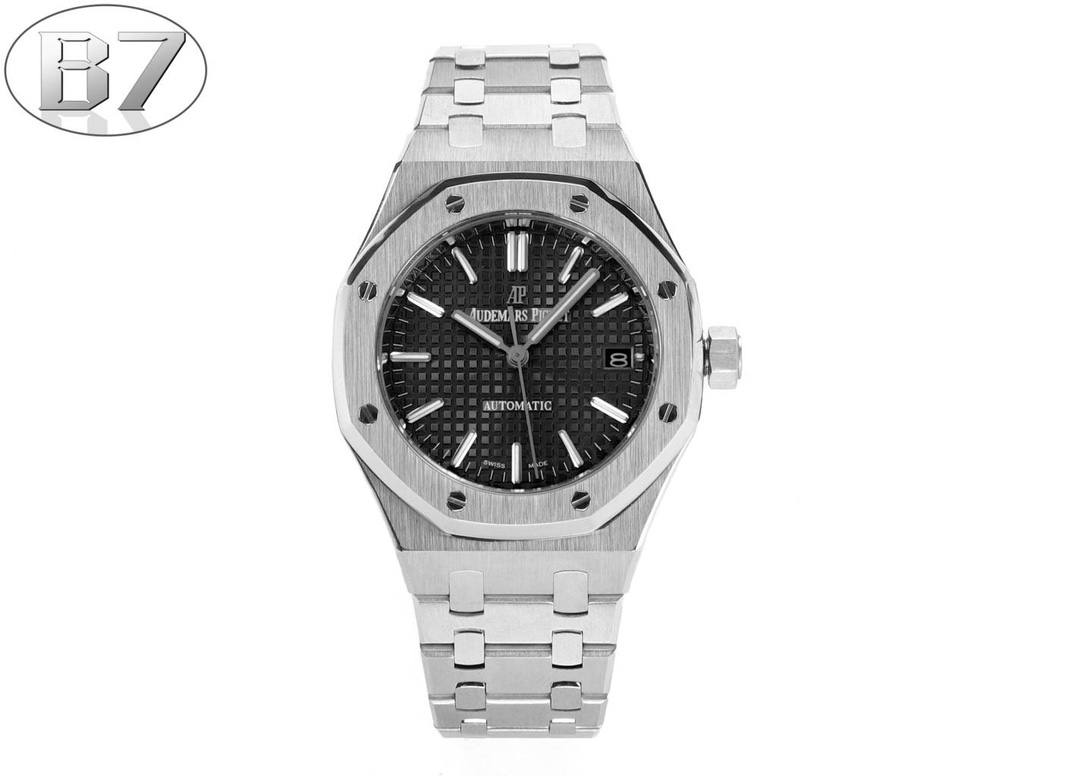 B7  Factory
AP愛彼 女款愛彼皇家橡樹 剔除機芯甲板多餘部分，使之變得更加鏤空——成就鋼表巔峰—— 實力演繹 衛冕“鋼”王！【6大精妙之處】1.正品拆解開模，尺寸為37毫米與正品一致！2.完美還原正品表殼的每一處細節，盡顯正品“稜角分明 堅毅果敢”的陽剛氣質。3.鋼帶的做工無可挑剔，比市面上任何鋼帶表做工均要更上一層樓，鋼帶頭粒和表頭銜接的“緩衝帶”的鬆緊程度與正品一模一樣。4.自動陀的與原裝致敬，是市面唯一做到顏色於原裝一致的版本（市面一般版本均偏紅）其上的ap族徽雕刻獨一無二。