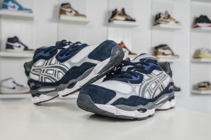 Asics Gel-NYC 亞瑟士運動休閒透氣專業跑鞋
貨號: 1201A789 100
尺碼：36 37 37.5 38 39 39.5 40 40.5 41.5 42 42.5 43.5 44 45 46 47.5