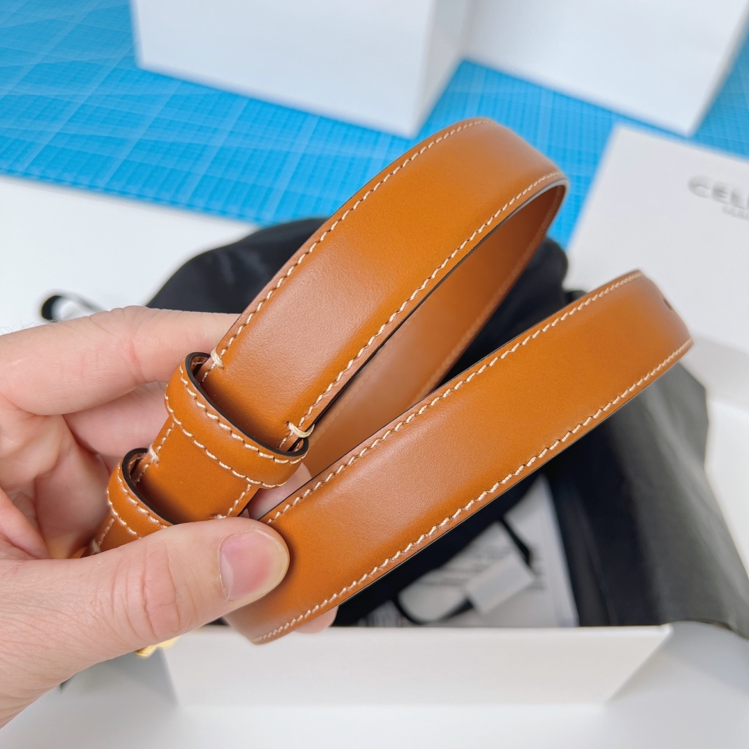 《CELINE》塞琳🇫🇷法國原廠皮料，棕色全皮 品質毋庸置疑 ，沒有更好，寬2.5cm
