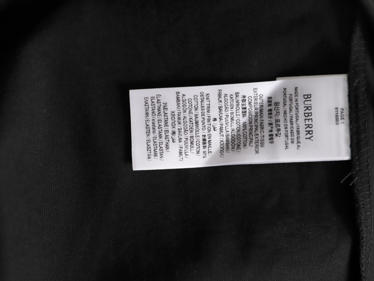 🔝BURBERRY巴寶莉BBR 哥特體刺繡短袖T恤
正品4550購入，100%洗後維斯棉235克，舒彈羅紋285克，進口刺繡，面料酵洗，定制1：1商標，寬松版型
B Size：S-XL