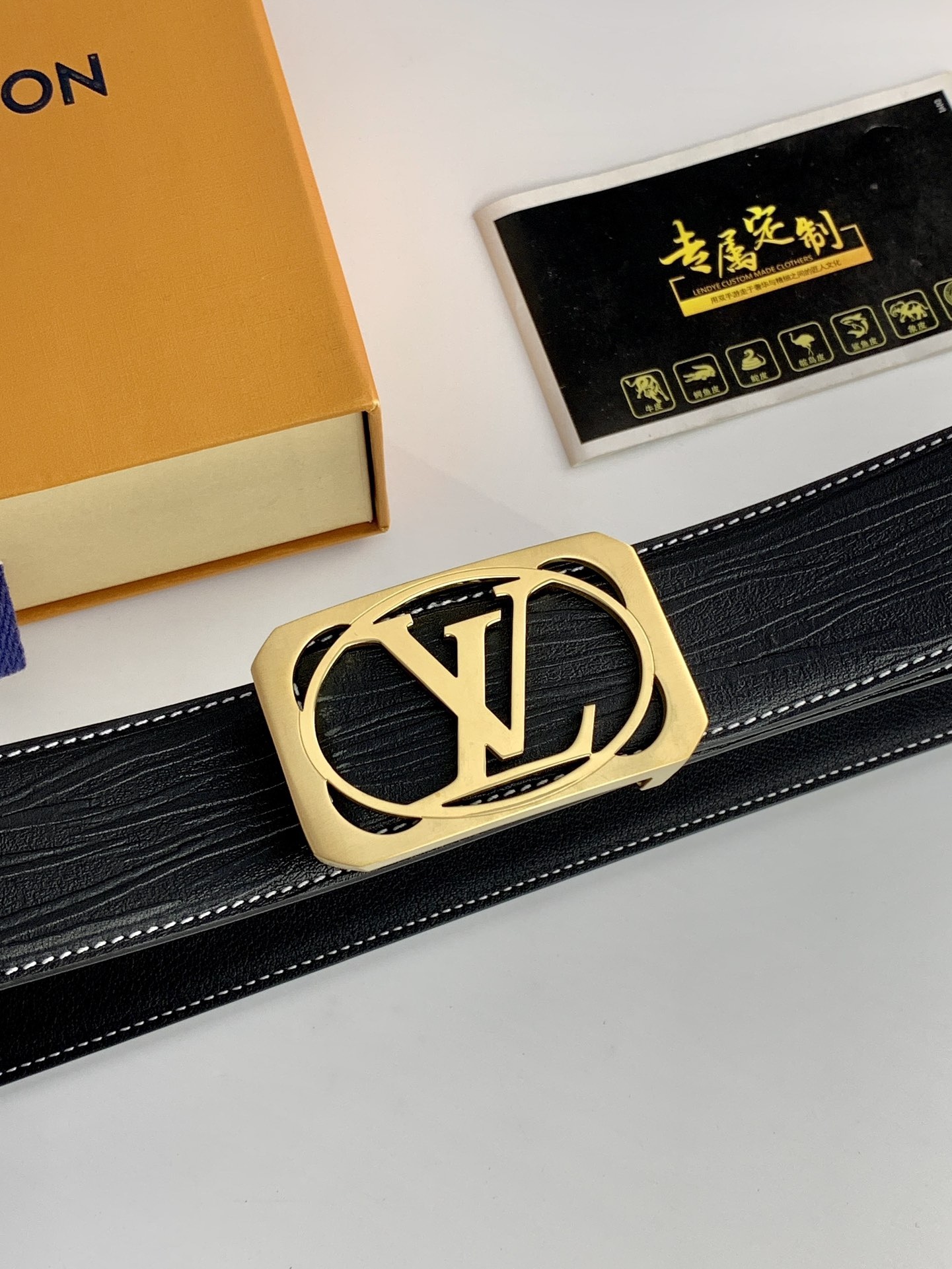 【L家】原單 專櫃新款黑色小牛皮腰帶，寬度3.8cm，內襯小牛皮，搭配專櫃新款鋼扣.工藝精湛、手感柔軟、細膩，高端定制，經典之作.