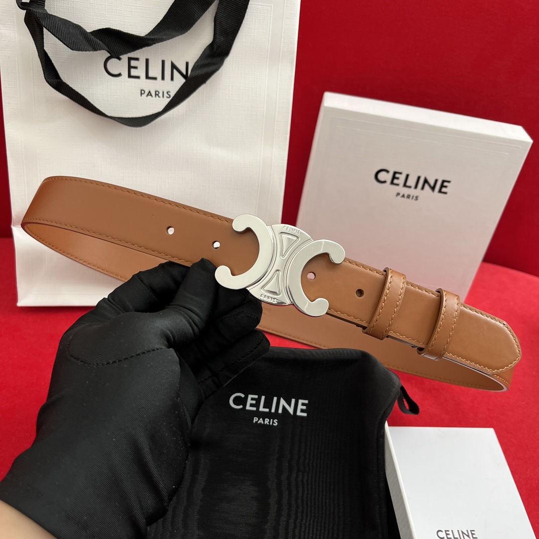 Celine/賽琳 款凱旋門腰帶 寬度3.0cm 男女通用款 💯採用數量稀少的原廠專用小牛皮 搭配精緻凱旋門搭扣 獨家頂級手工 進口邊油