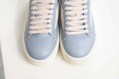 RICK OWENS/RO Hollywood 歐文斯 圓頭系帶低幫板鞋 
尺碼:36 37 38 39 40 41 42 43 44 45 46