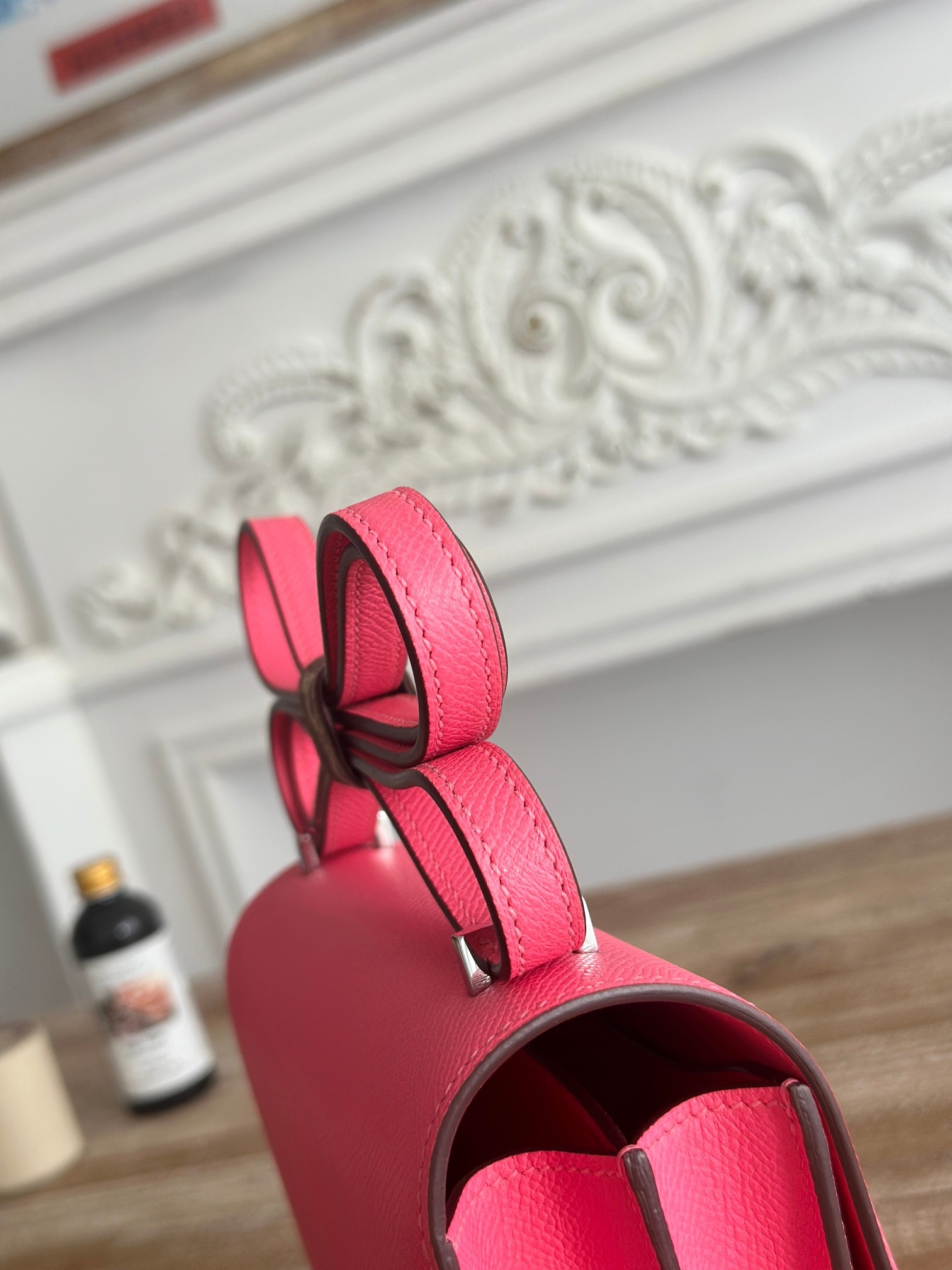 康康  空姐包  
constance  19cm  
epsom掌紋小牛皮  半收工  蠟線縫製