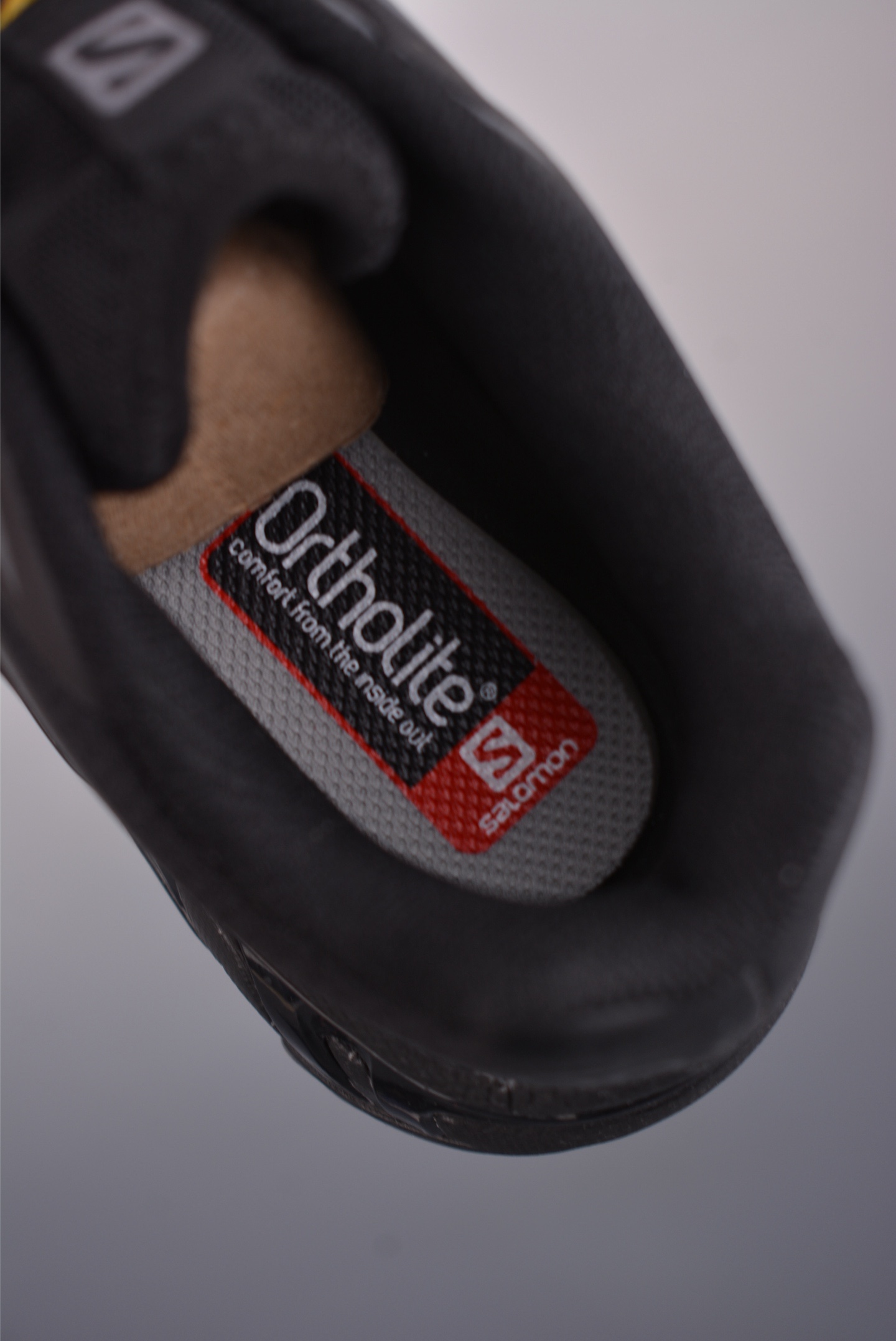 薩洛蒙 XT-6 GTX
探索者系列 
潮流越野機能戶外休閒運動跑步鞋
官方貨號: 4745063422
尺碼：36 36.5 37 38 38.5 39 40 40.5 41.5 42 42.5 43 44 45 
