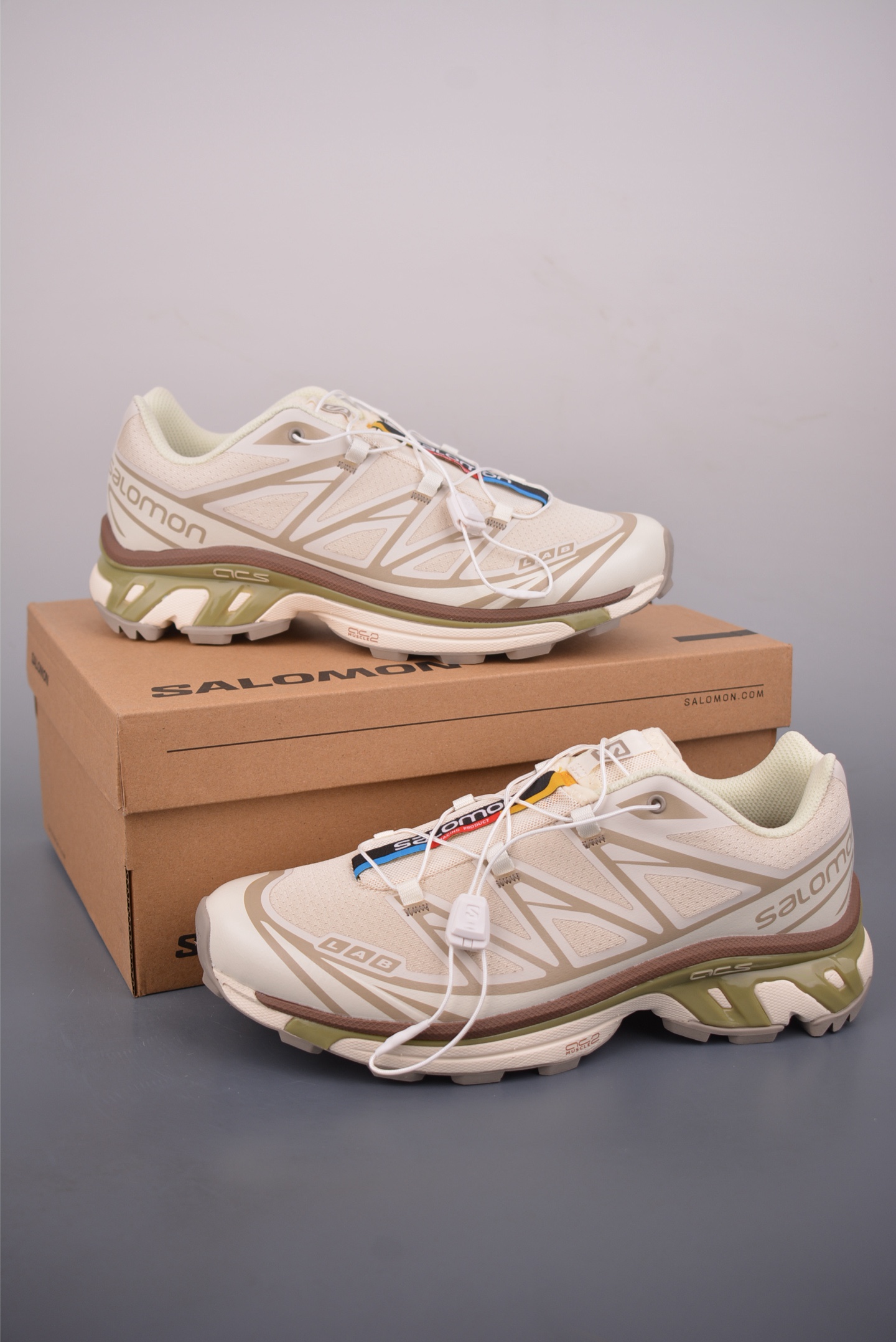 -薩洛蒙 Salomon XT 
QUEST GTX 探索者系列 
潮流越野機能戶外休閒運動跑步鞋
官方貨號: 4784782722
尺碼：36 36.5 37 38 38.5 39 40 40.5 41.5 42 42.5 43 44 44.5 45