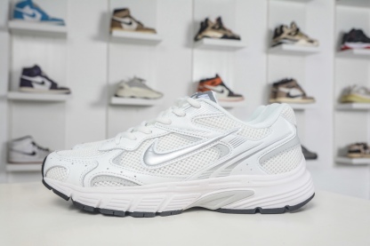 NK Air Zoom Vomero 20 經典復古潮流運動跑鞋 
貨號：HF0735 006
SIZE：36 36.5 37.5 38 38.5 39 40 40.5 41 42 42.5 43 44 45