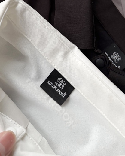 春季新款 KOLON SPORT可隆吸濕長袖防曬+抗菌SECOt恤翻領POLO
大身採用可隆自研面料，具有吸濕速乾，UPF215+防曬及Polygiene抑菌功能門襟採用激光切割工藝，結合肩部超聲波貼合工藝，提升細節品質感領口，門襟及下擺均採用熱壓工藝，外觀平整
