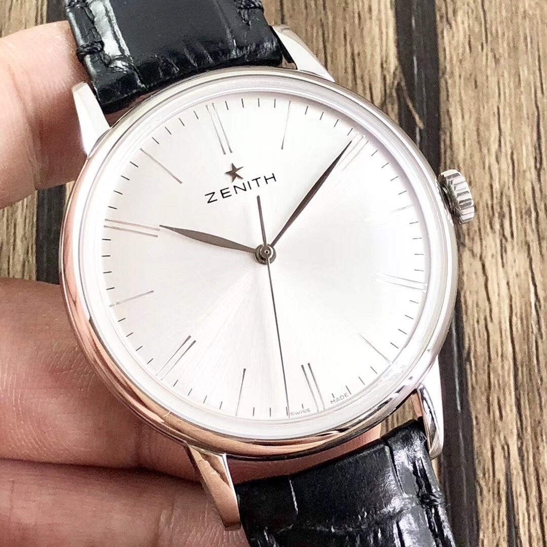 【真力時】菁英系列：一切來得剛剛好！
  機芯：進口9015改制ELITE6150型號-剛剛好
  表殼：原版開模42MM/316L精鋼-剛剛好
  玻璃：弧形雙面防眩處理藍寶石-剛剛好
  字面：字釘鐫刻/鍍銠太陽紋/琢面指針-剛剛好
  皮帶：精選意大利牛皮+膠質底皮-剛剛好
  表扣：原版制動折疊扣-剛剛好
原版開模超級復刻，歷盡兩年時間突破各種工藝難關，到達一切剛剛好的效果！