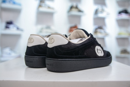 Gucci Interlocking G Suede Sneaker G74系列低幫復古運動板鞋 
尺碼：38 39 40 41 42 43 44 45