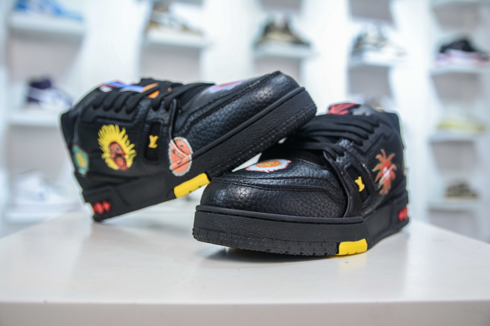 Louis Vuitton Trainer lv時裝走秀運動鞋板鞋SIZE：36 37 38 39 40 41 42 43 44 45