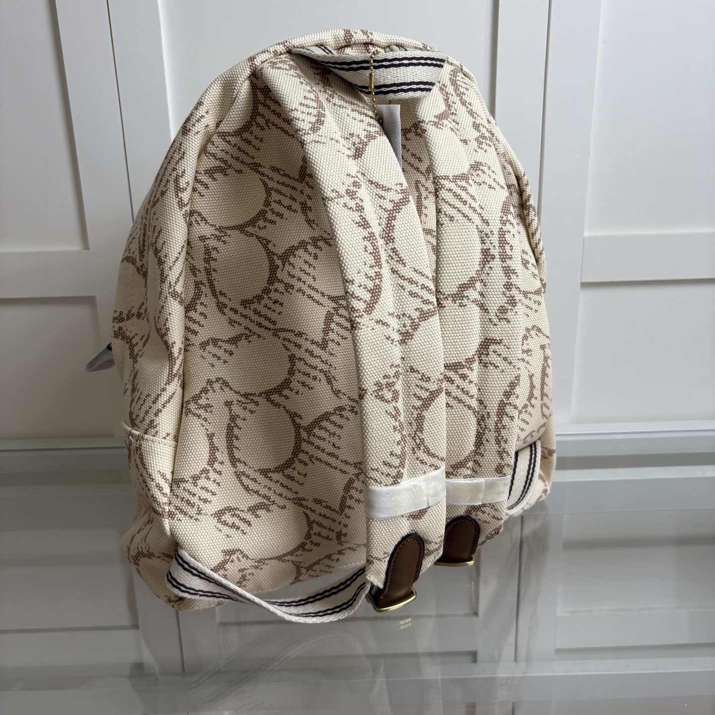 
COACH/蔻驰女士经典标志CARGO双肩包 CBD97 尺寸33*38.5*14