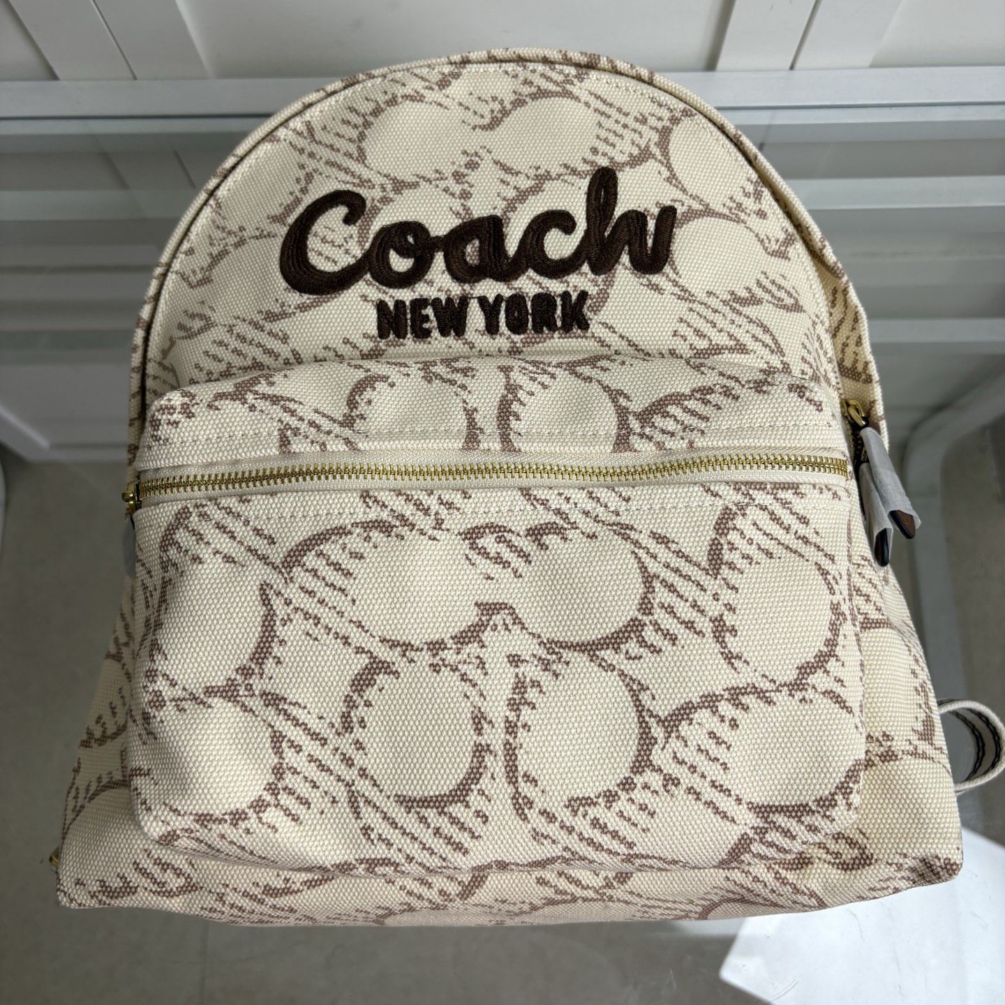 
COACH/蔻驰女士经典标志CARGO双肩包 CBD97 尺寸33*38.5*14