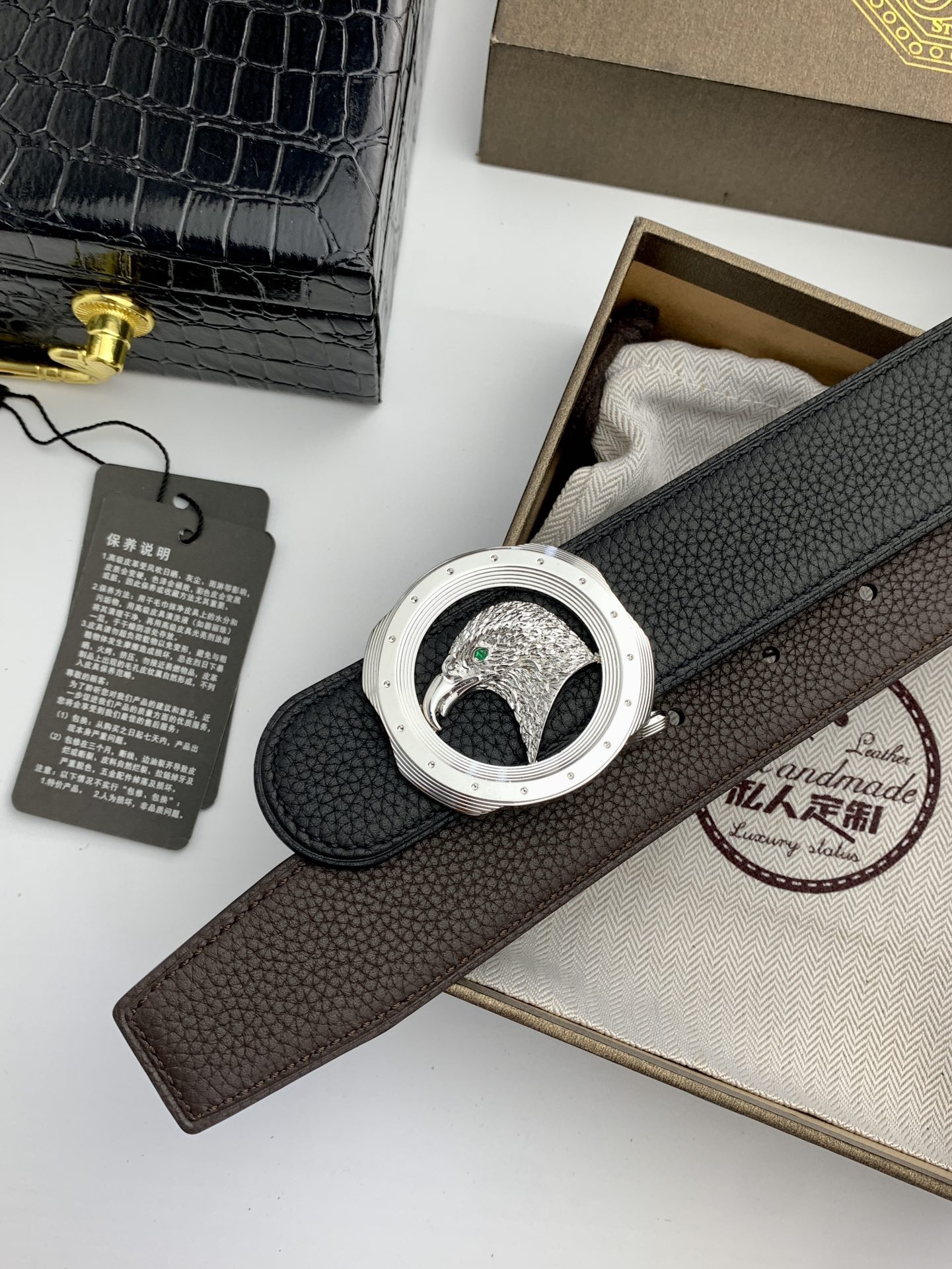 【史蒂芬】原版荔枝紋牛皮腰帶，搭配新款不鏽鋼鷹頭扣，寬度3.8cm，雙面可用，樹膏夾心，長度不可調節，尺碼（85-110）具有獨特吸引力！