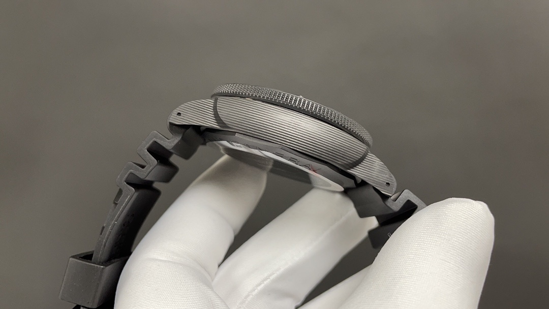 沛納海Pam616 碳纖維殼 自動上鏈機械機芯 頂級品質 出貨實拍✈️