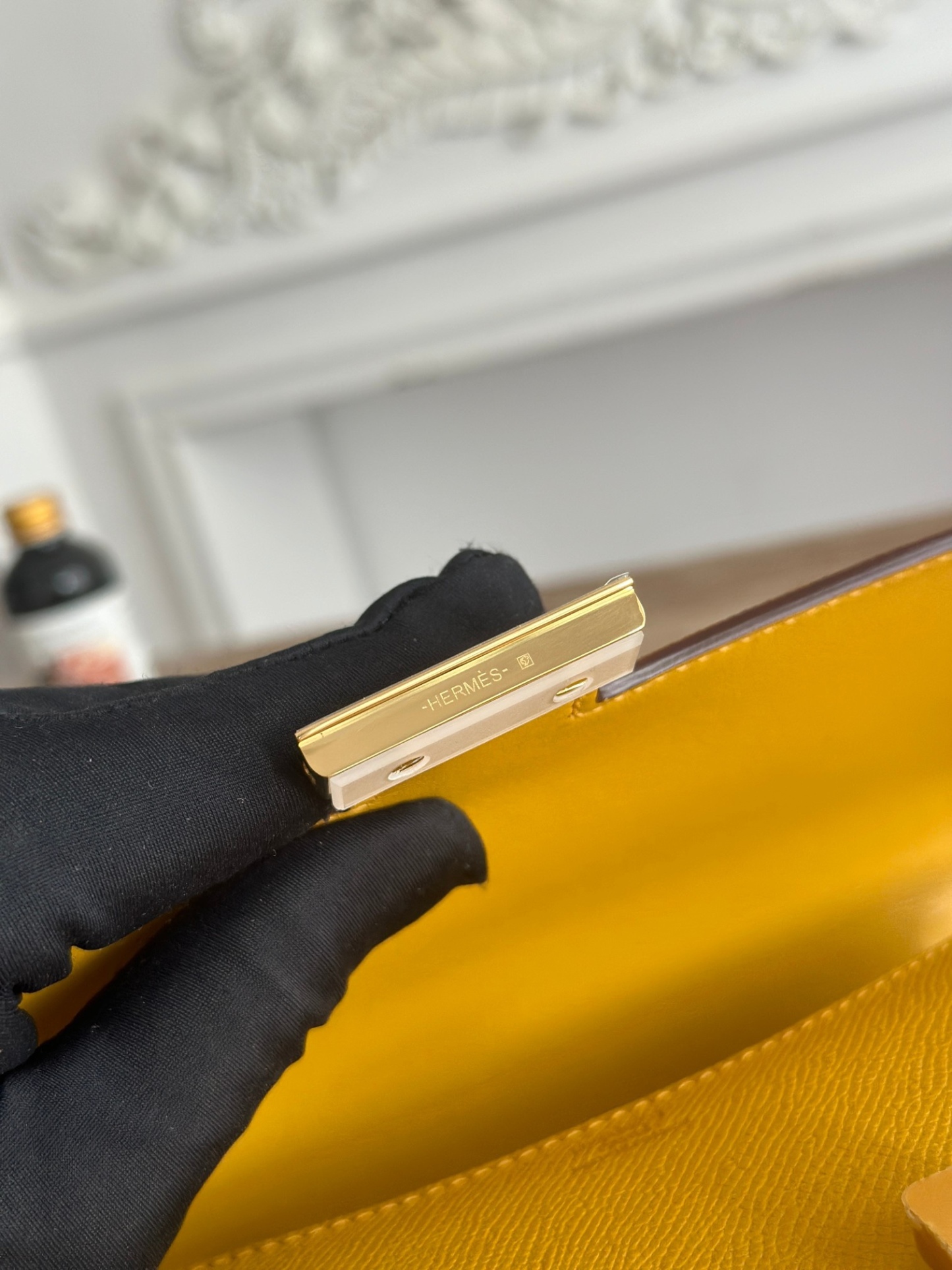 康康  空姐包  
constance  19cm  
epsom掌紋小牛皮  半收工  蠟線縫製