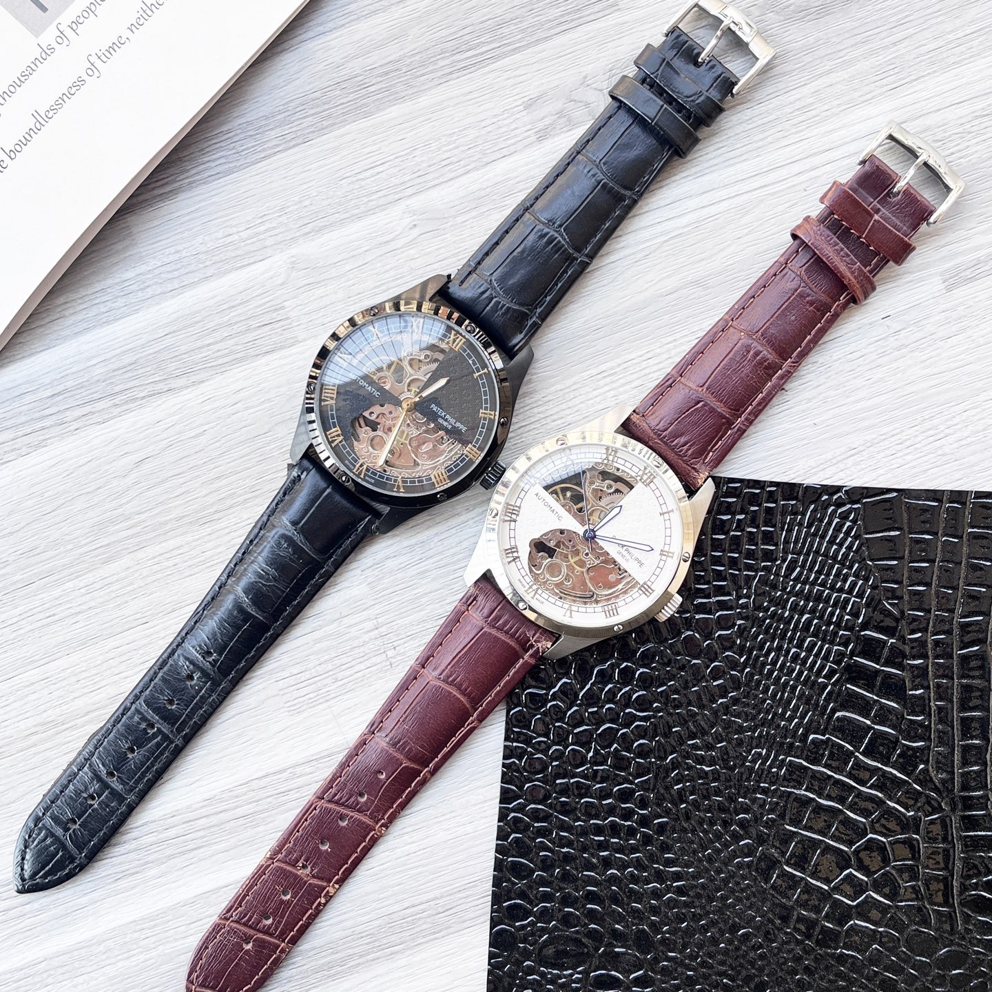 
複雜時計 奢華大氣🔥
經典新品 震撼上市🎈
【最新】：卡地亞大飛輪設計
【類型】：精品男士腕表
【錶帶】：真牛皮錶帶
【機芯】：高端全自動機械機芯
【鏡面】：礦物質強化玻璃（更高清）
品味高雅 浩瀚大氣 匠心獨運 腕間瑰寶
尺寸：直徑42mm厚12.5mm熱賣上市！歡迎轉載！