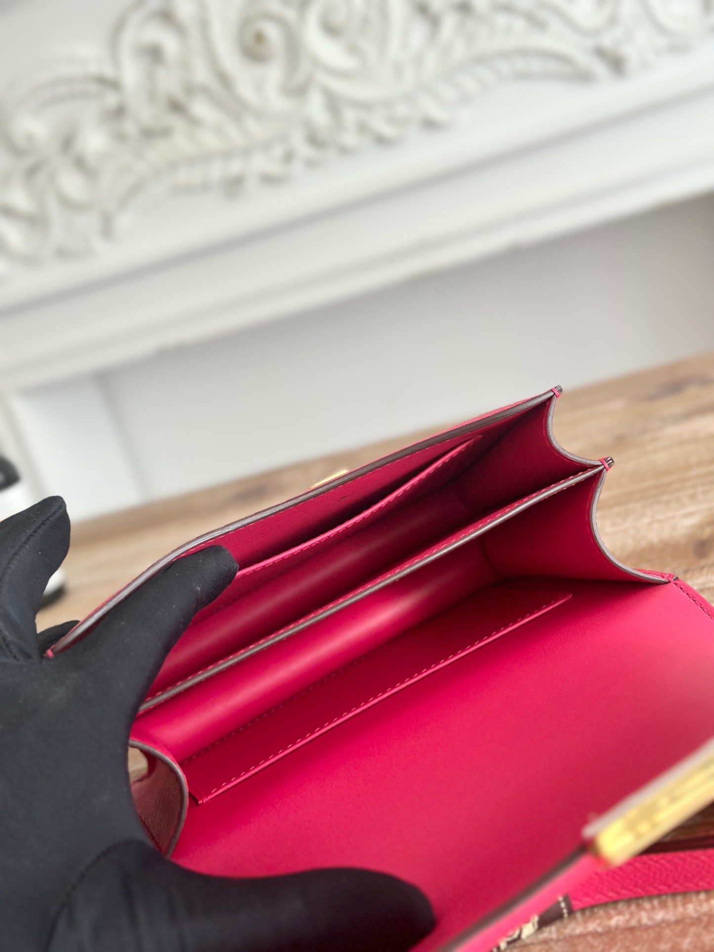 康康  空姐包  
constance  19cm  
epsom掌紋小牛皮  半收工  蠟線縫製