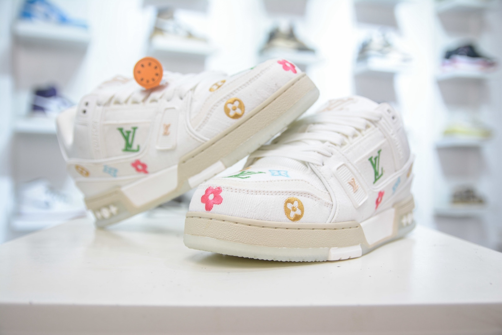 Louis Vuitton Trainer lv時裝走秀運動鞋板鞋  SIZE：36 37 38 39 40 41 42 43 44 45