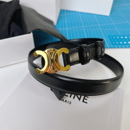 《CELINE》塞琳🇫🇷法國原廠皮料，黑色全皮 品質毋庸置疑 ，只有最好 ，寬2.5cm