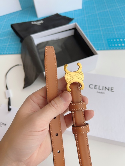 《CELINE》塞琳🇫🇷法國原廠皮料，棕色全皮 品質毋庸置疑 ，沒有更好，寬1.8cm