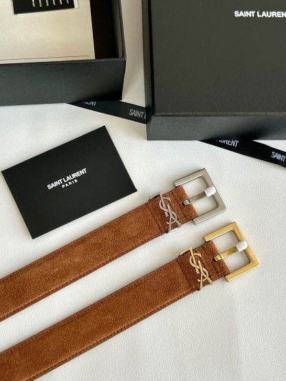 聖羅蘭 女士腰帶，進口小牛皮 配以CASSANDRE 標識腰帶環。古銅色金銀五金可選。精緻優雅的設計，寬度3.0cm