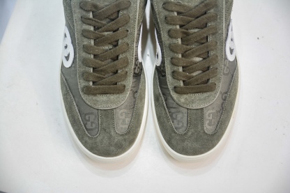 Gucci 古馳G75 圓頭系帶運動鞋
尺碼：39 40 41 42 43 44 45 46