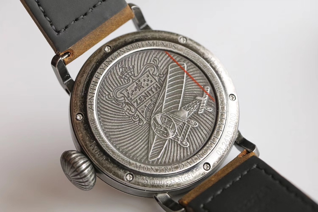 真力時 
大飛 新款限量版原裝1:1 殼套 45mm*14mm 日本8215 機械機芯 零返修 藍寶石玻璃 超級瑞士夜光 高檔進口瘋馬皮！！！