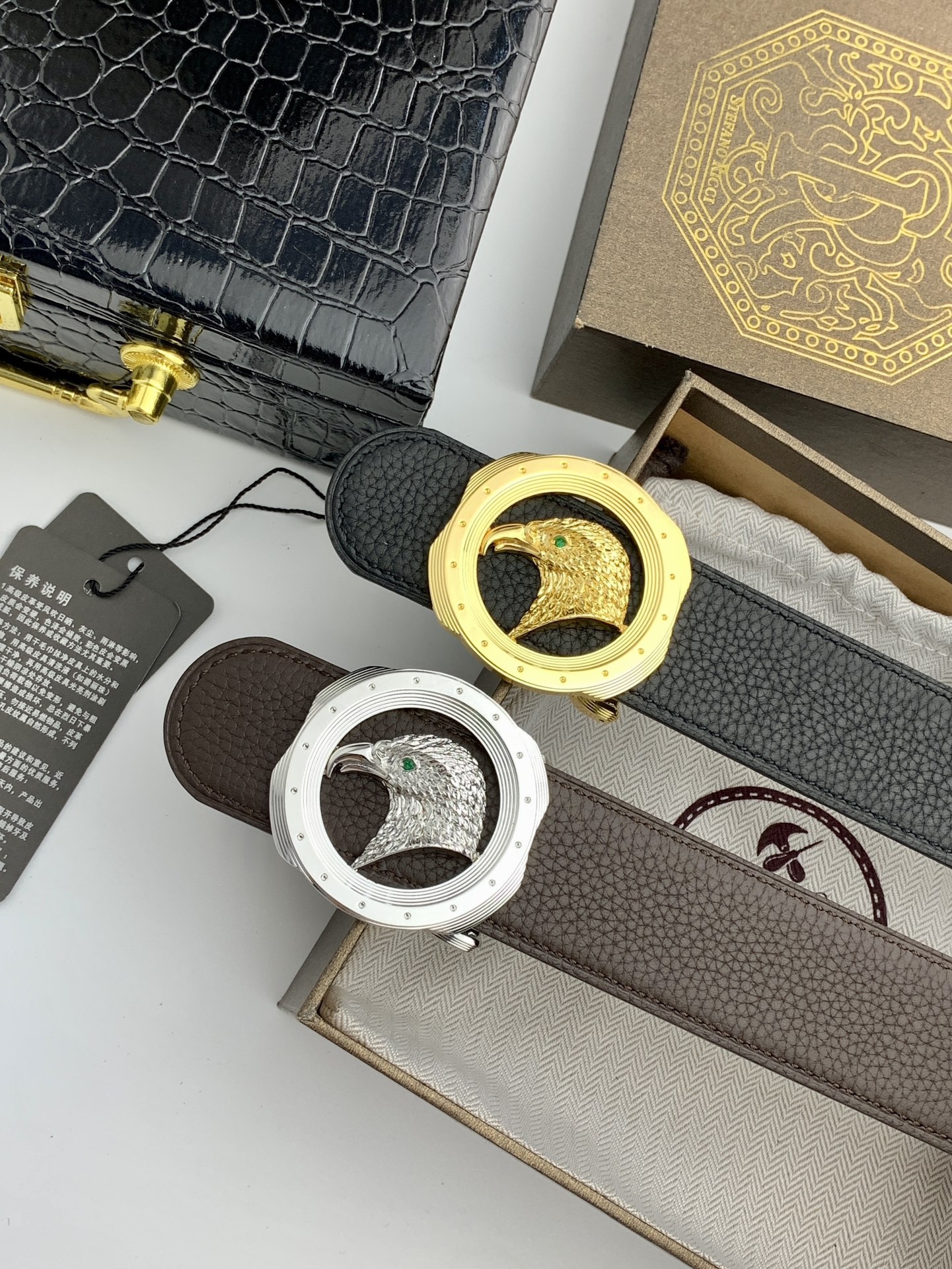 【史蒂芬】原版荔枝紋牛皮腰帶，搭配新款不鏽鋼鷹頭扣，寬度3.8cm，雙面可用，樹膏夾心，長度不可調節，尺碼（85-110）具有獨特吸引力！