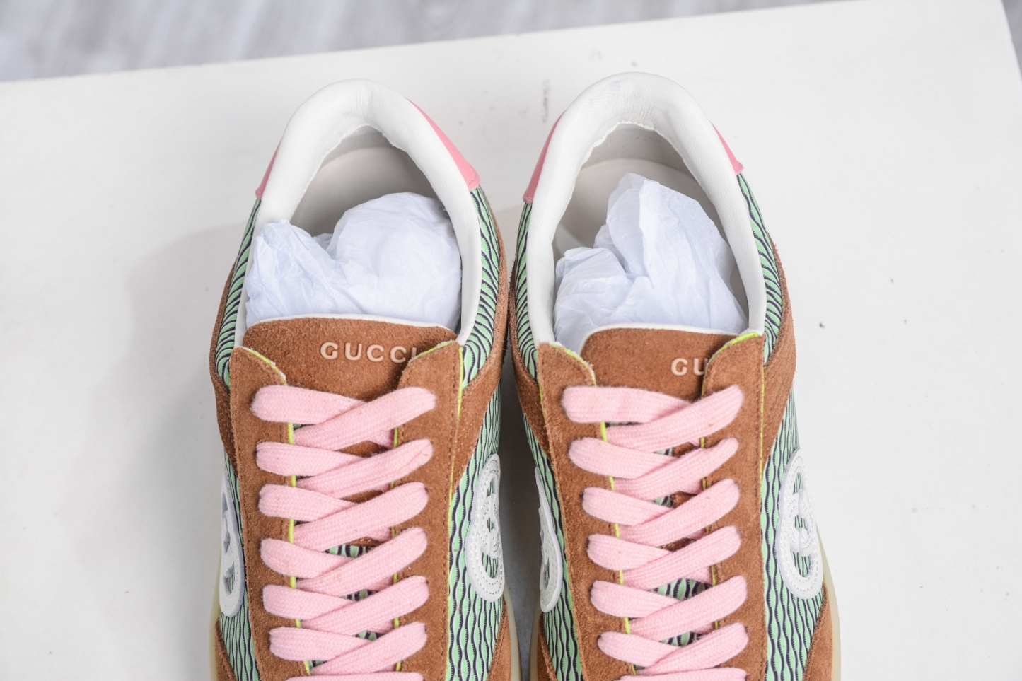 Gucci 古馳G75 圓頭系帶運動
尺碼：35 36 37 38 39 40 41 42 43 44 45 46