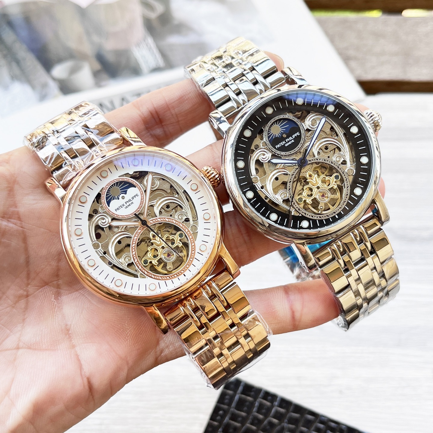 
複雜時計 奢華大氣🔥
經典新品 震撼上市🎈
【最新】：百達翡麗 大飛輪設計
【類型】：精品男士腕表
【錶帶】：真牛皮錶帶
【機芯】：高端全自動機械機芯
【鏡面】：礦物質強化玻璃（更高清）
品味高雅 浩瀚大氣 匠心獨運 腕間瑰寶
尺寸：直徑42mm厚12.5mm熱賣上市！歡迎轉載！