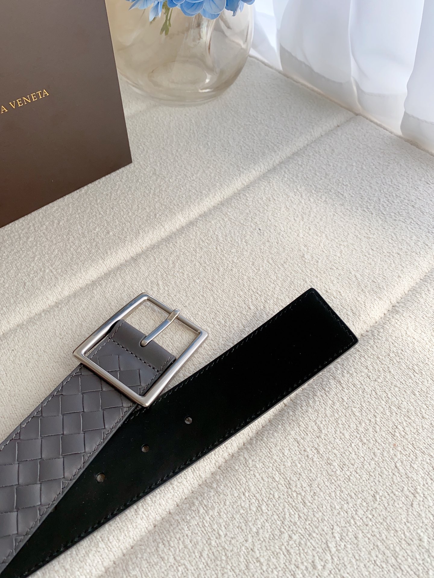 BV寶碟家，原單正品級 獨家進口小牛🐂皮， 工藝定制 ，手感極佳，完美極致。4.0cm