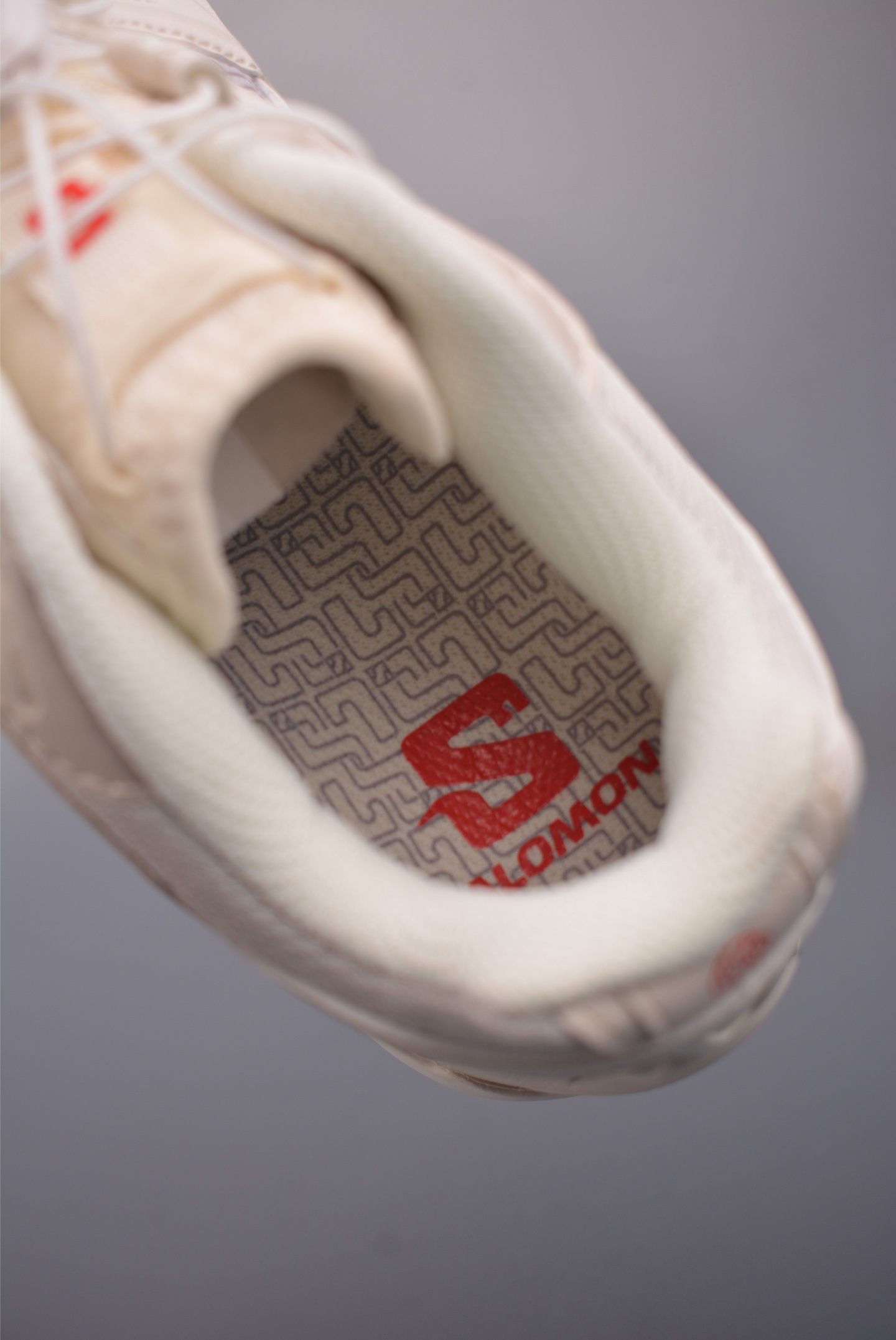 薩洛蒙 Salomon XT 
QUEST GTX 探索者系列 
潮流越野機能戶外休閒運動跑步鞋
官方貨號: 478478
尺碼：36 36.5 37 38 38.5 39 40 40.5 41.5 42 42.5 43 44 44.5 45 
