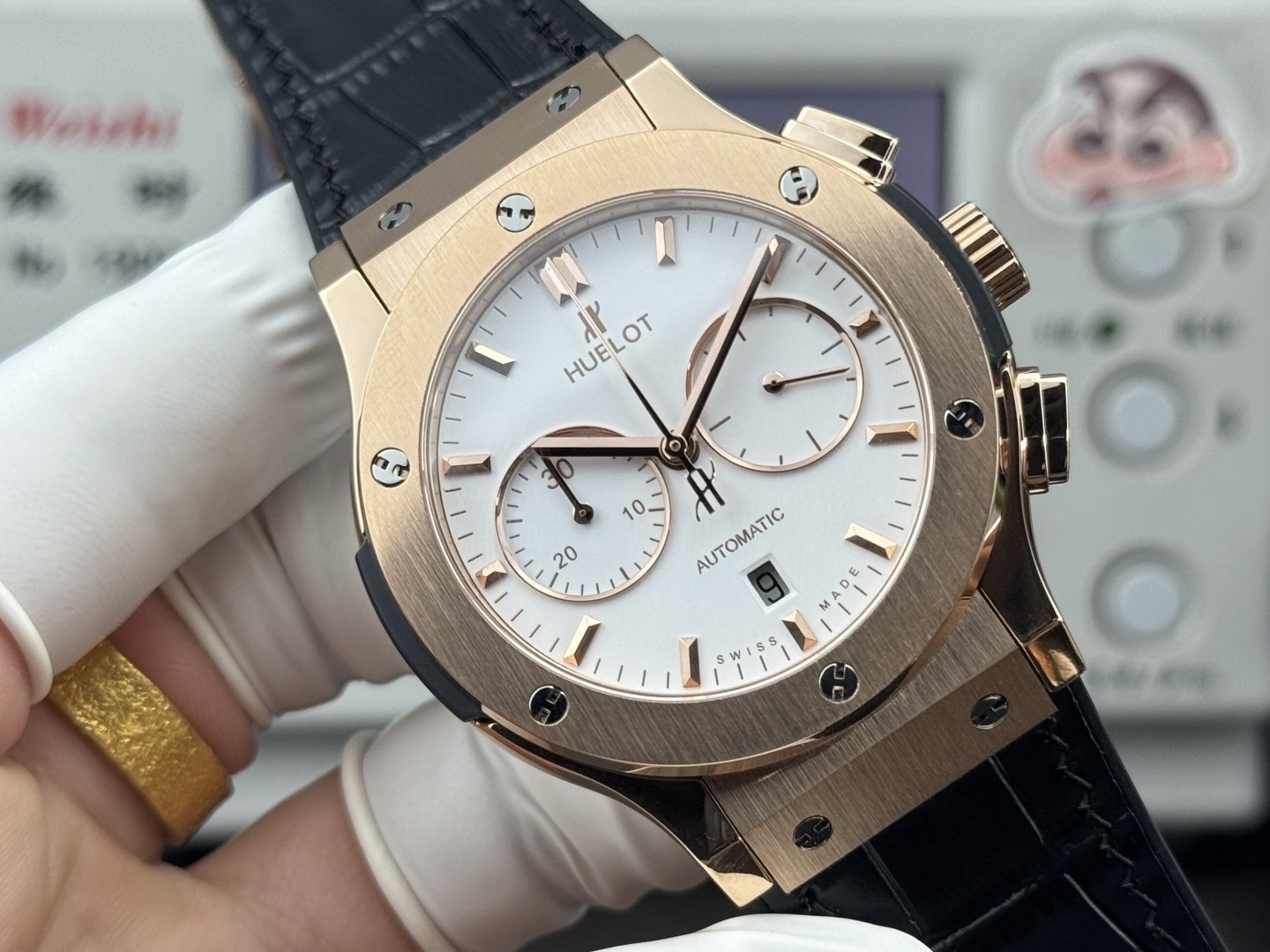 （實拍圖）升級版宇舶hublot恆寶表經典融合CLASSIC FUSION系列，直徑45mm，表殼316L精鋼，耐磨藍寶石玻璃，施華洛世奇鑽石鑲嵌，進口搭載進口7750多巧能計時機芯，還原原裝所有功能，在不同的時空共鳴，如繪畫，如音樂，如時計，獨一無二的HUBLOT最配獨一無二的他，經典融合計時腕表。