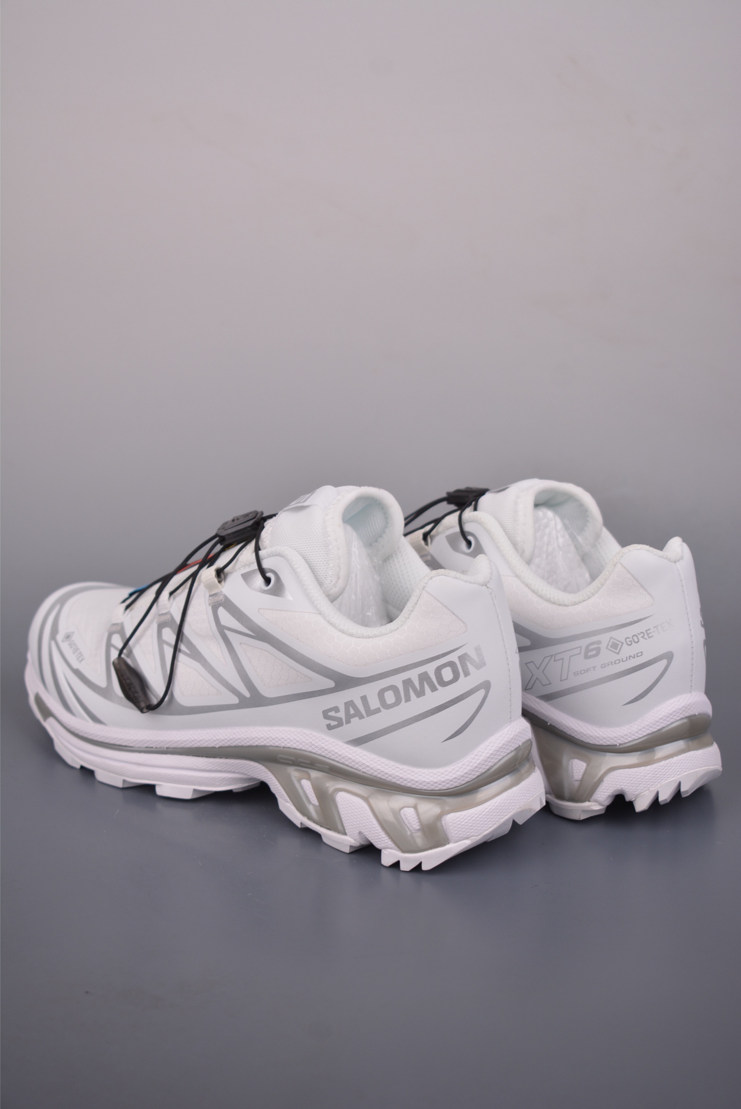 薩洛蒙 Salomon XT-6 
薩洛蒙復古潮流戶外機能登山跑鞋
官方貨號: 475811 
尺碼：36 36.5 37.5 38 38.5 39 40 40.5 41 42 42.5 43 44 44.5 45
