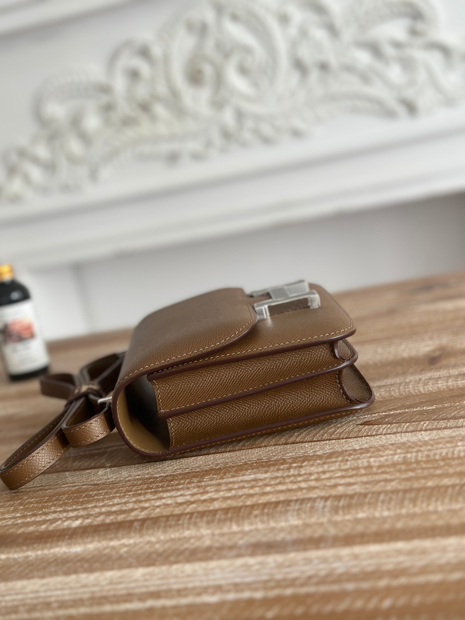 康康  空姐包  
constance  19cm  
epsom掌紋小牛皮  半收工  蠟線縫製