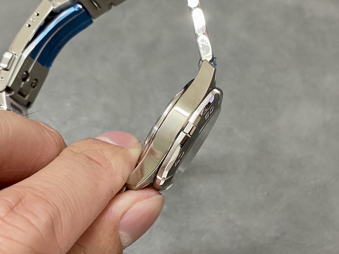 原单 泰格豪雅 女表石英机芯