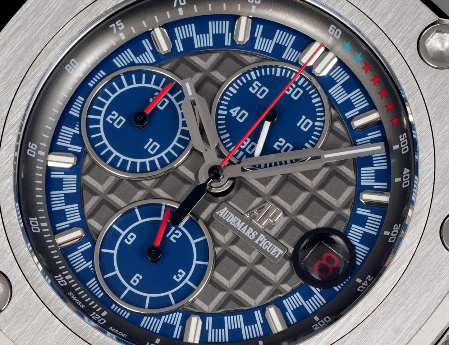 Factory  愛彼  Audemars  Piguet  
邁克爾·舒馬赫皇家橡樹離岸型 26568PM.OO.A021CA.01 全新升級版，杜絕一眼假，橫空出世！
愛彼研制的邁克爾·舒馬赫皇家橡樹離岸型計時腕表採用44毫米的表徑，做到無可挑剔，堪稱天花板級別
