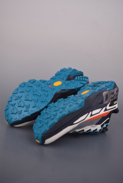 KAILAS Fuga Du BOA 凱樂石
陡坡穩定越野跑山鞋 
低幫超強抓地力 越野跑步鞋
官方貨號: KS25131063731
Size： 36 37 38 39 40 40.5 41 42 42.5 43 44 44.5 45