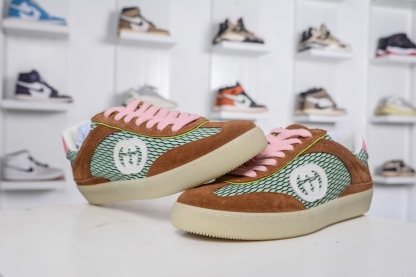 Gucci 古馳G75 圓頭系帶運動
尺碼：35 36 37 38 39 40 41 42 43 44 45 46