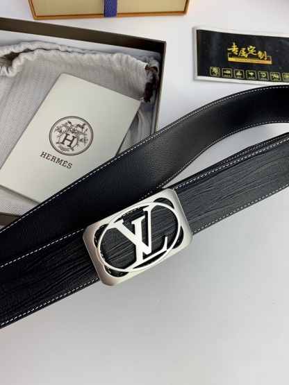【L家】原單 專櫃新款黑色小牛皮腰帶，寬度3.8cm，內襯小牛皮，搭配專櫃新款鋼扣.工藝精湛、手感柔軟、細膩，高端定制，經典之作.