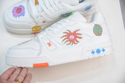 Louis Vuitton Trainer lv時裝走秀運動鞋板鞋  SIZE：36 37 38 39 40 41 42 43 44 45