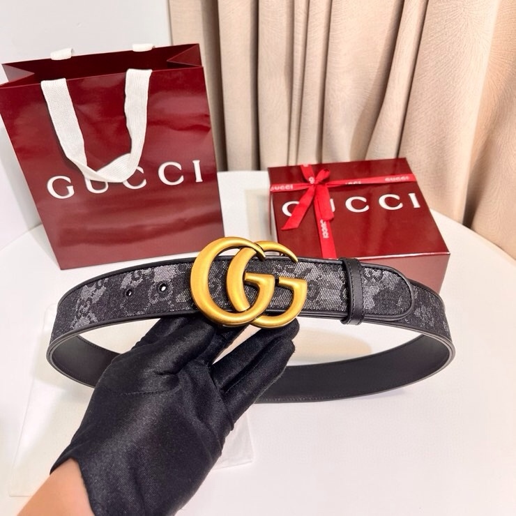 
古奇 新款 GG Marmont系列心選迷彩大理石紋GG帆布，為2026早春系列隨處可見的主要圖案之一增色添彩，40mm