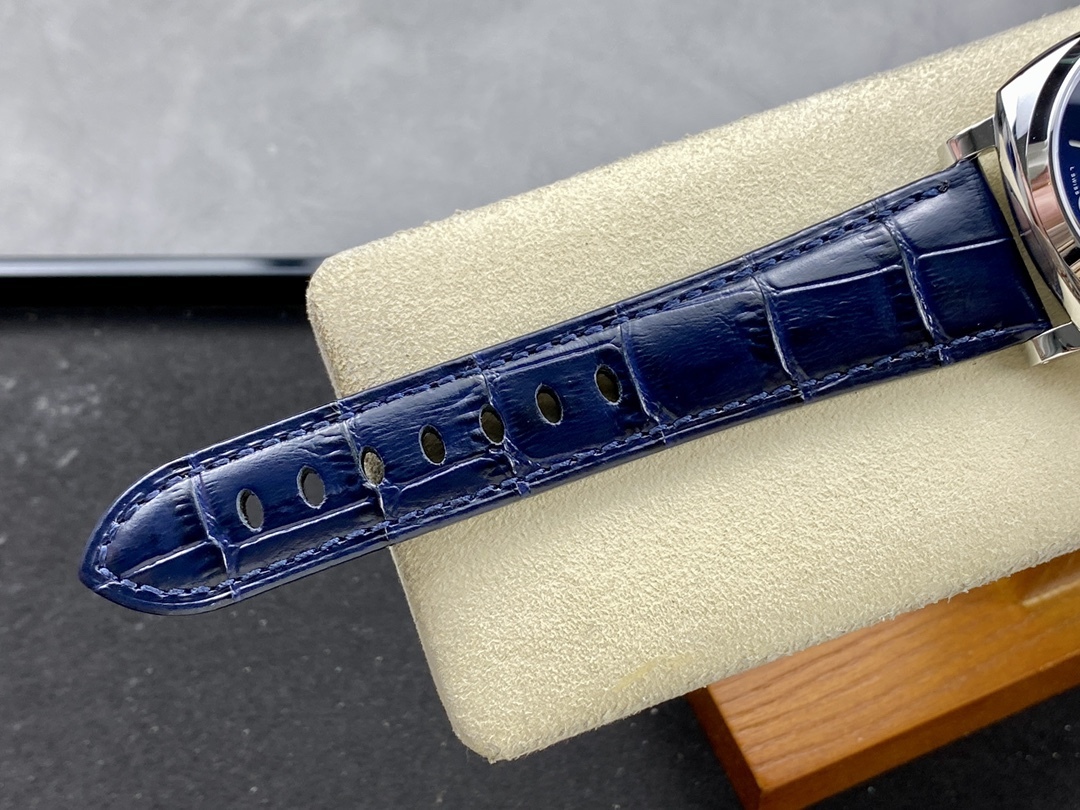 Vs 沛纳海pam1274型号 P.900机芯 42mm密底