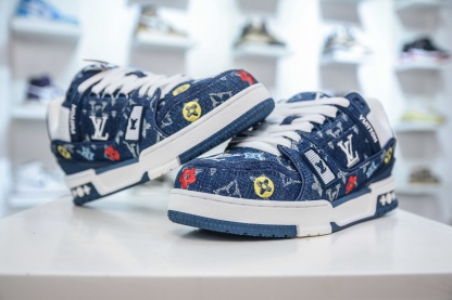 Louis Vuitton Trainer lv時裝走秀運動鞋板鞋  SIZE：36 37 38 39 40 41 42 43 44 45