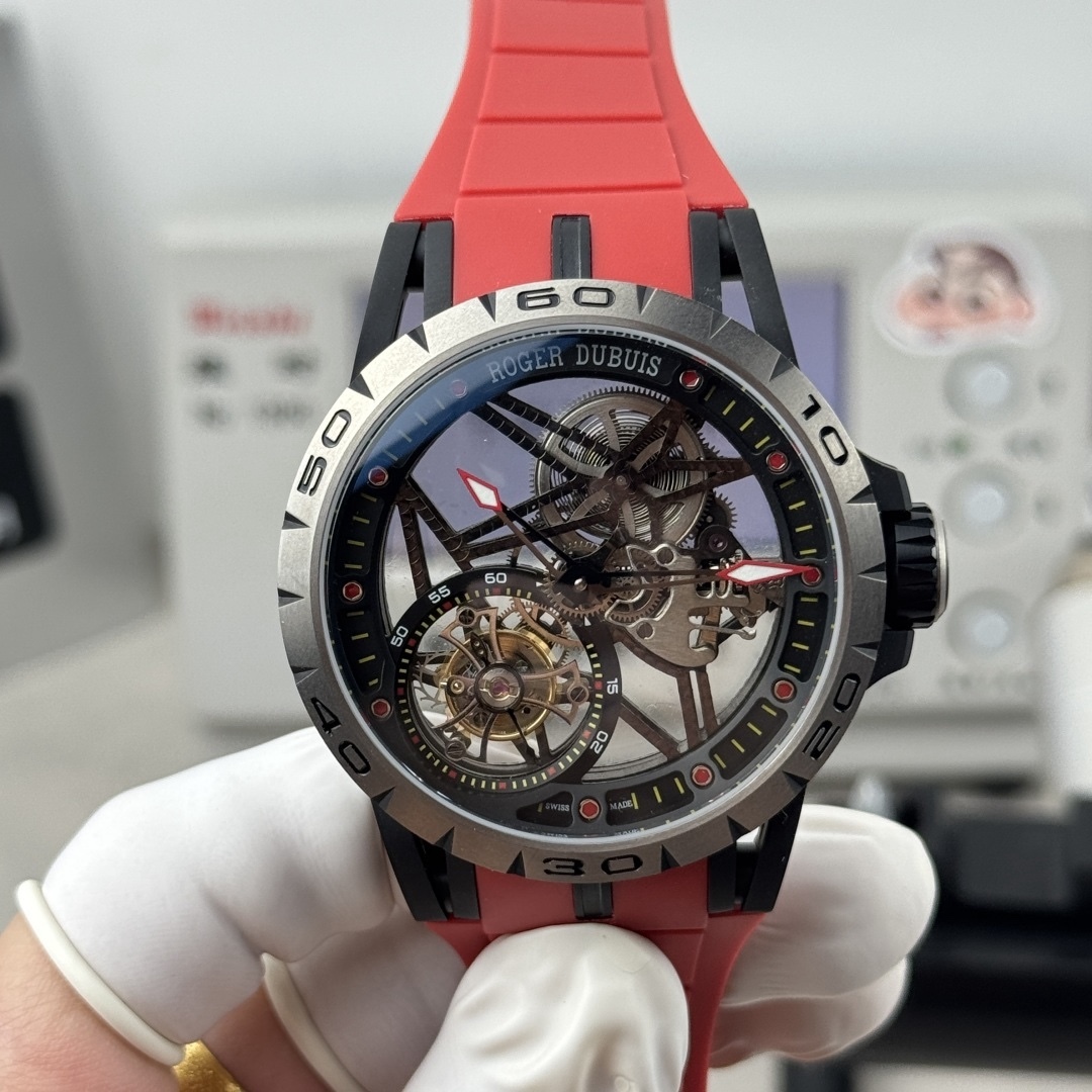 NEW-羅傑杜彼鈦金屬陀飛輪！型號RDDBEX0549腕表/直徑45mm/厚度13.5毫米 /全鏤空海鷗定制RD505S手動上鏈機芯，鈦合金表殼與原裝同步/儲能動力長達50小時。