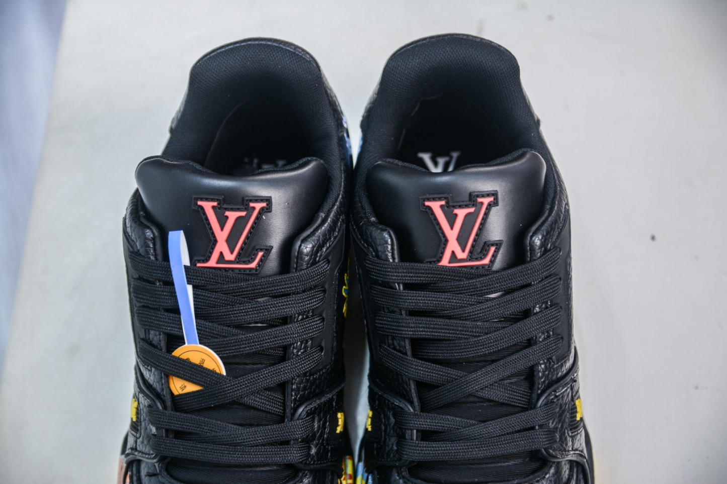 Louis Vuitton Trainer lv時裝走秀運動鞋板鞋SIZE：36 37 38 39 40 41 42 43 44 45