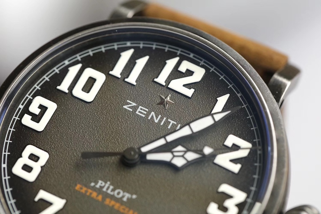 真力時 
大飛 新款限量版原裝1:1 殼套 45mm*14mm 日本8215 機械機芯 零返修 藍寶石玻璃 超級瑞士夜光 高檔進口瘋馬皮！！！